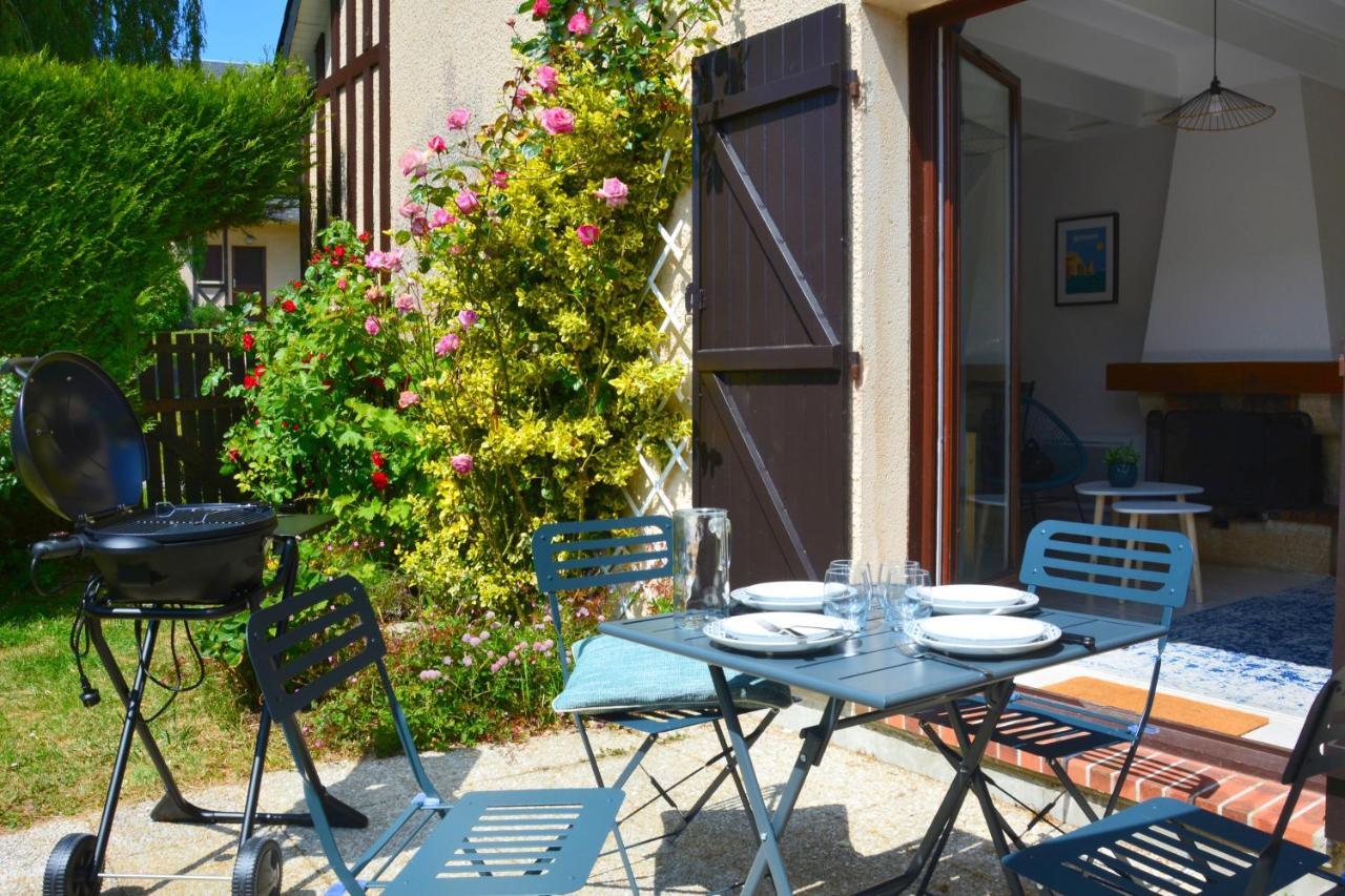 Cottage With Large Garden 15 Minutes Walk From The Beach Villers-sur-Mer Exterior foto