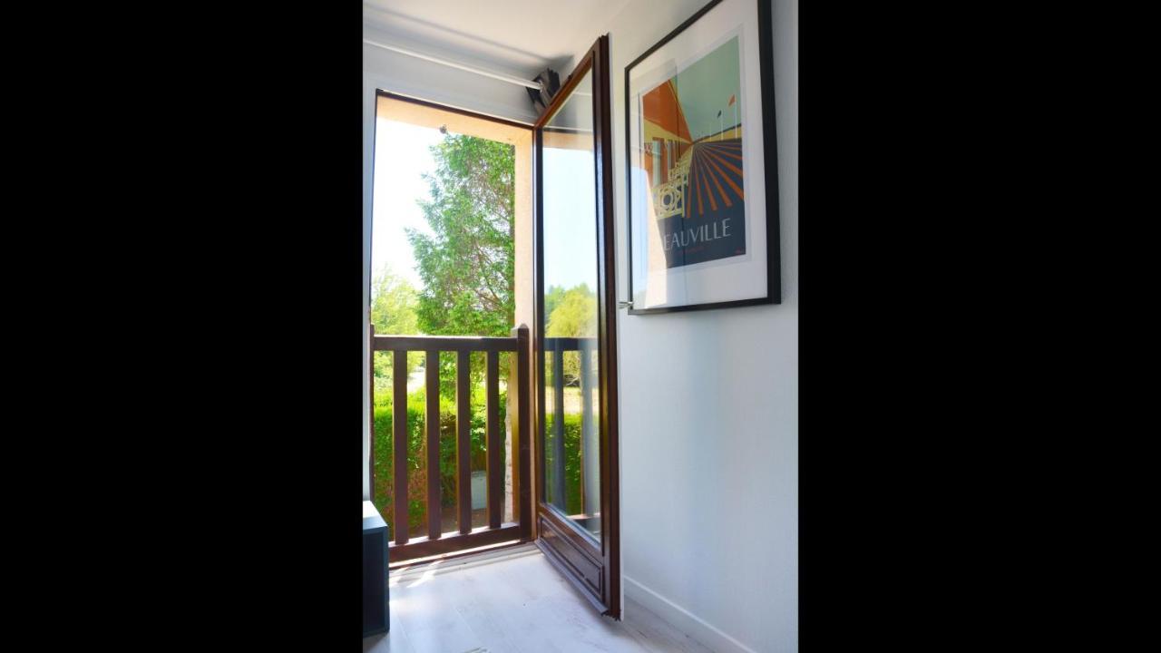 Cottage With Large Garden 15 Minutes Walk From The Beach Villers-sur-Mer Exterior foto